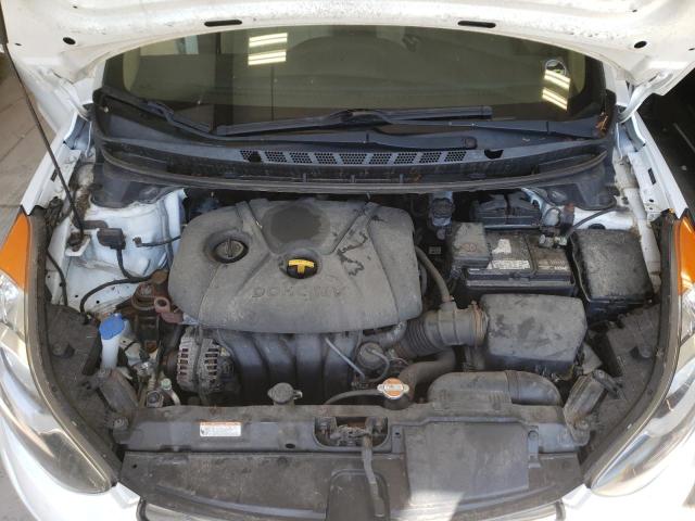 Photo 7 from auction – 2011 HYUNDAI ELANTRA GL with VIN 5NPDH4AE2BH049136