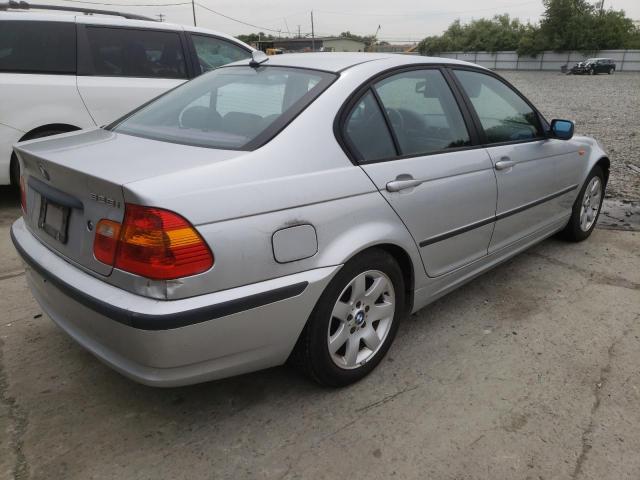 Photo 4 from auction – 2005 BMW 3 SERIES with VIN WBAEV33405KW17625