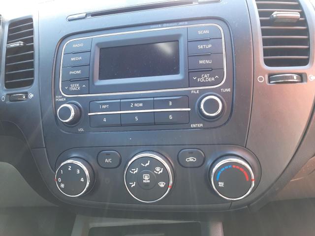 Zdjęcie 9 z aukcji – 2014 KIA FORTE LX z VIN KNAFK4A60E5065503
