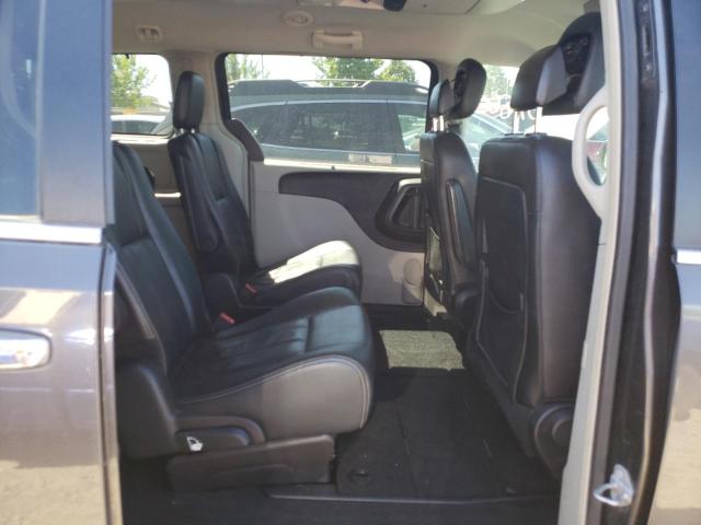 Photo 6 from auction – 2016 CHRYSLER TOWN & COU with VIN 2C4RC1BG2GR199406