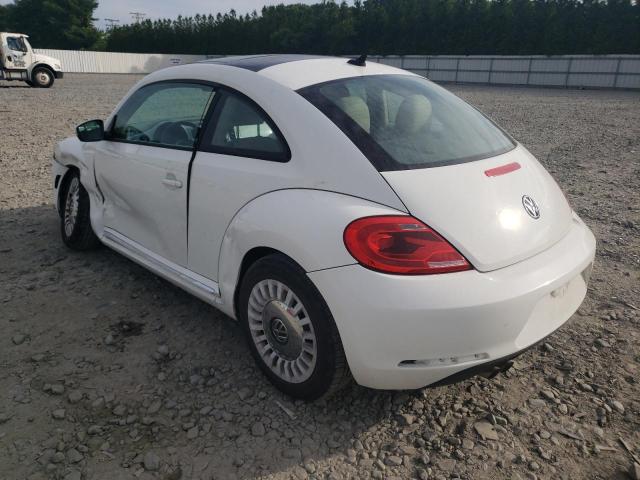 Photo 3 from auction – 2013 VOLKSWAGEN BEETLE with VIN 3VWJP7AT4DM671852