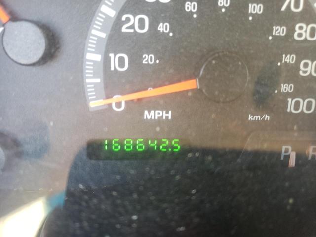 Photo 8 from auction – 2002 FORD F150 with VIN 1FTRX17L82NB26900