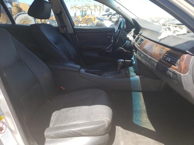Photo 5 from auction – 2006 BMW 325 I AUTO with VIN WBAVB17516NK35362