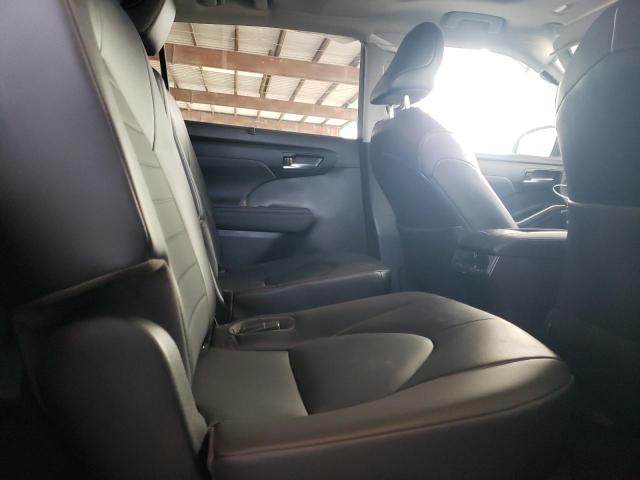 Photo 6 from auction – 2021 TOYOTA HIGHLANDER with VIN 5TDGZRAH1MS088458