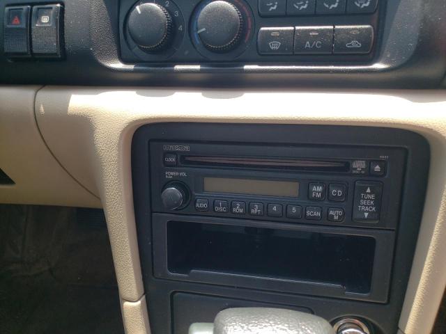 Photo 9 from auction – 1998 MAZDA 626 DX with VIN 1YVGF22C1W5697796