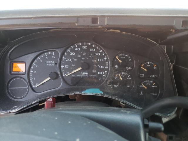 Photo 8 from auction – 2002 CHEVROLET SILVERADO with VIN 2GCEC19T721181038