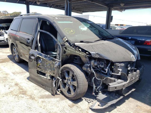 TOYOTA SIENNA SE 2017 with VIN 5TDXZ3DC1HS839948 - Photo from auction