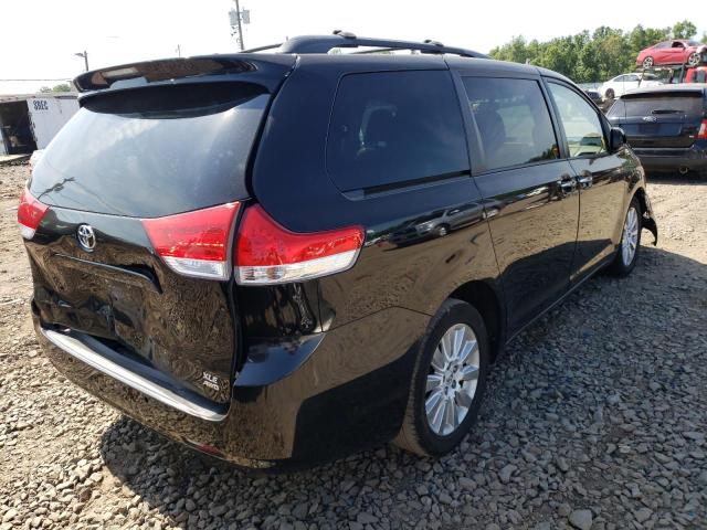 Photo 4 from auction – 2013 TOYOTA SIENNA XLE with VIN 5TDDK3DC6DS061762