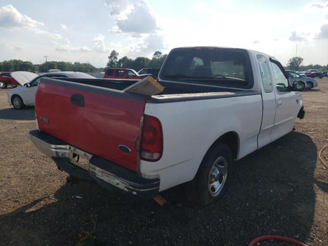 Photo 4 from auction – 2000 FORD F150 with VIN 1FTRX17W1YNA88591