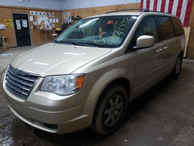 Photo 2 from auction – 2010 CHRYSLER TOWN & COU with VIN 2A4RR5D14AR299586