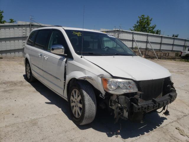 CHRYSLER TOWN & COU 2014 with VIN 2C4RC1BG3ER442511 - Photo from auction