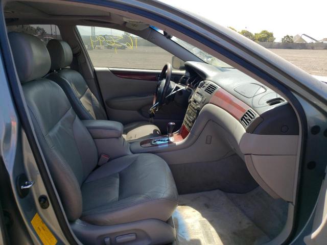 Photo 5 from auction – 2002 LEXUS ES 300 with VIN JTHBF30G920025129