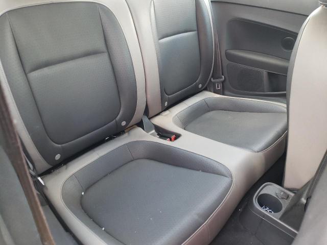 Photo 6 from auction – 2015 VOLKSWAGEN BEETLE 1.8 with VIN 3VWF17AT9FM636010