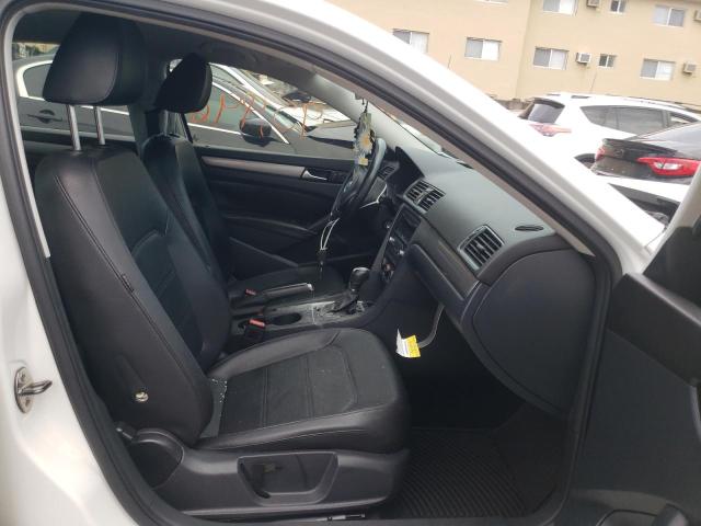 Photo 5 from auction – 2014 VOLKSWAGEN PASSAT S with VIN 1VWAT7A36EC049459