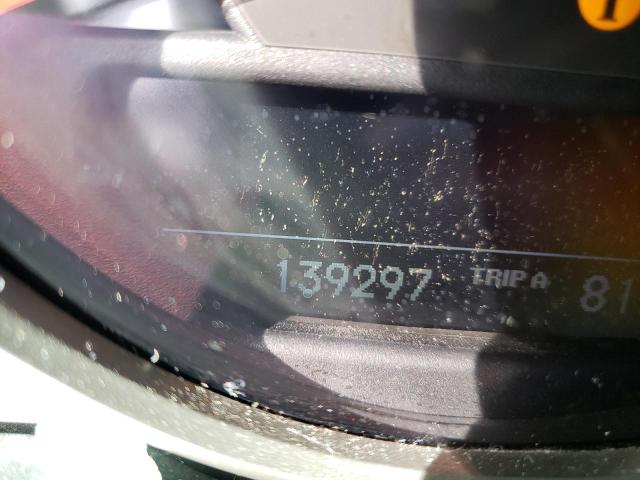 Photo 8 from auction – 2005 ACURA RL with VIN JH4KB16585C017709