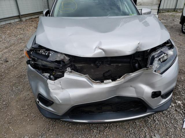 Photo 9 from auction – 2015 NISSAN ROGUE S with VIN KNMAT2MV7FP535713