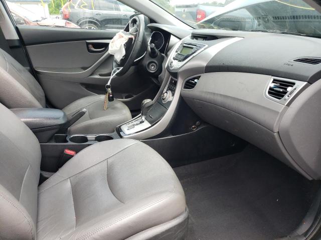 Photo 5 from auction – 2012 HYUNDAI ELANTRA GL with VIN 5NPDH4AE8CH119627