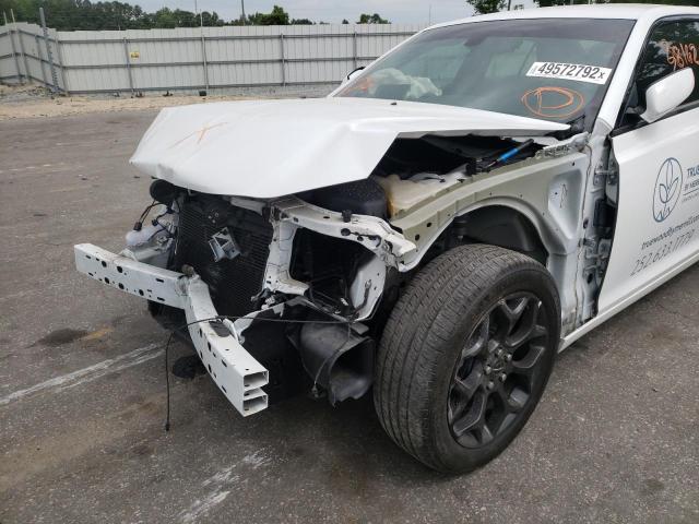 Photo 10 from auction – 2019 CHRYSLER 300 S with VIN 2C3CCAGG2KH698479