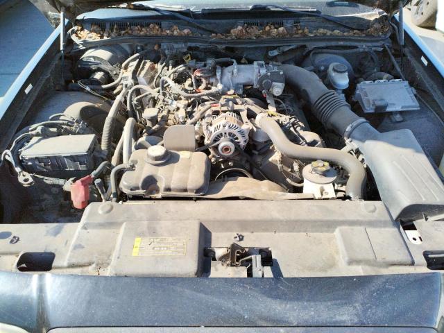 Photo 7 from auction – 2006 FORD CROWN VICT with VIN 2FAHP71W36X140974