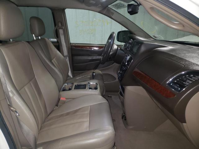 Photo 5 from auction – 2013 CHRYSLER TOWN & COU with VIN 2C4RC1BG4DR565751