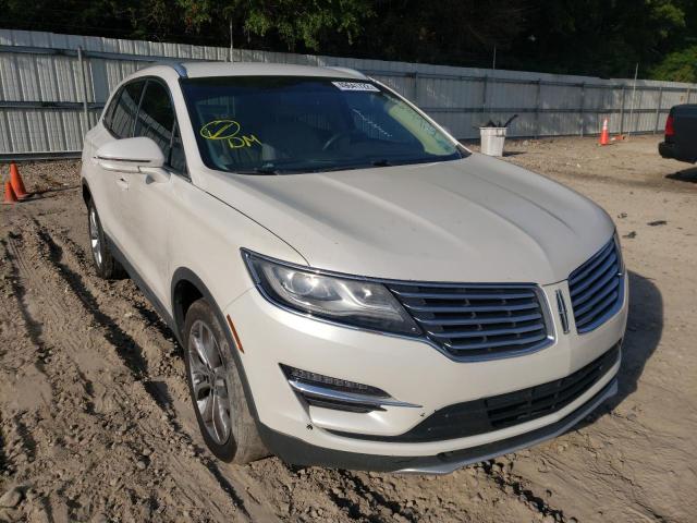 LINCOLN MKC 2015 مع رقم تعريف المركبة 5LMTJ2AH9FUJ33683 - صورة من المزاد
