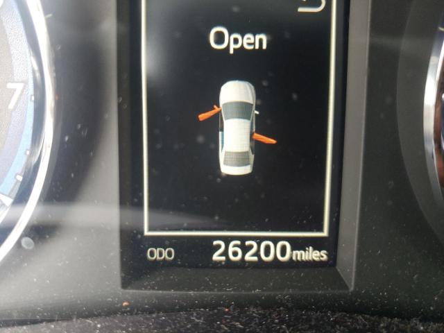 Photo 8 from auction – 2017 TOYOTA COROLLA L with VIN 5YFBURHE2HP574392