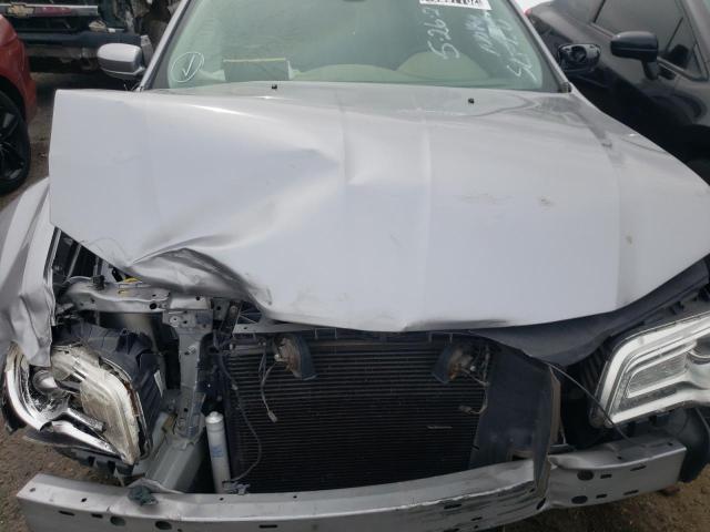 Photo 7 from auction – 2015 CHRYSLER 300 LIMITE with VIN 2C3CCAAG2FH881802