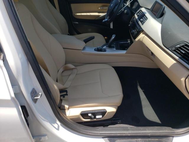 Photo 5 from auction – 2018 BMW 320 XI with VIN WBA8E5G59JNU47995