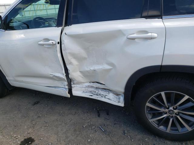 Photo 9 from auction – 2018 TOYOTA HIGHLANDER with VIN 5TDJZRFH7JS560785