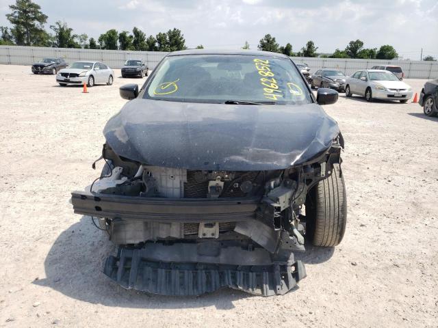 Photo 9 from auction – 2017 NISSAN SENTRA with VIN 3N1AB7AP5HY283485