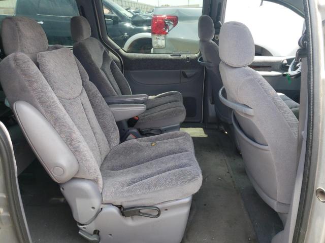 Photo 6 from auction – 2000 CHRYSLER TOWN & COU with VIN 1C4GP44R3YB578359