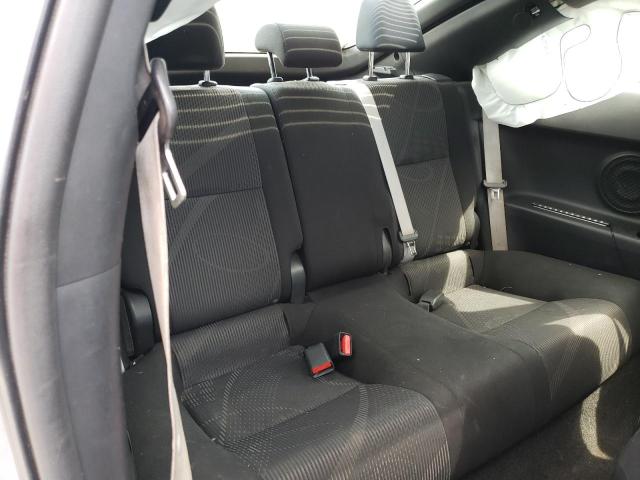 Photo 6 from auction – 2014 TOYOTA SCION TC with VIN JTKJF5C79E3071737