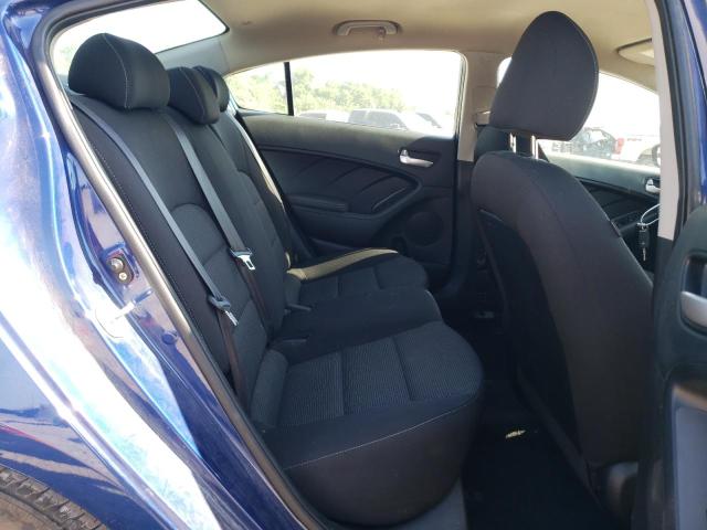Photo 6 from auction – 2017 KIA FORTE LX with VIN 3KPFK4A75HE135579