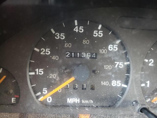 Photo 8 from auction – 1998 CHEVROLET TRACKER with VIN 2CNBJ1862W6911138
