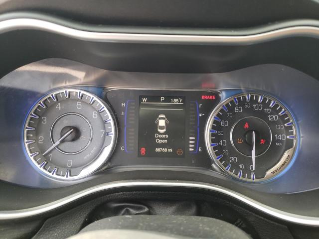 Photo 8 from auction – 2015 CHRYSLER 200 LIMITE with VIN 1C3CCCAB1FN659856