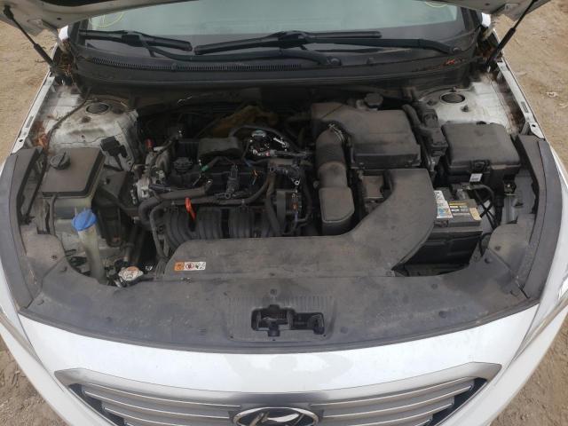 Photo 7 from auction – 2016 HYUNDAI SONATA SE with VIN 5NPE24AF4GH402420