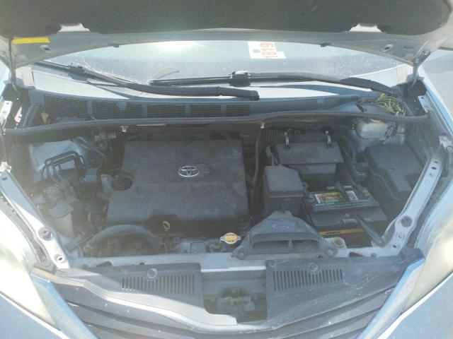 Photo 7 from auction – 2011 TOYOTA SIENNA LE with VIN 5TDKK3DC6BS093244