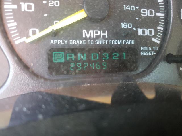 Photo 8 from auction – 2001 CHEVROLET SILVERADO with VIN 1GCEC14WX1Z114683