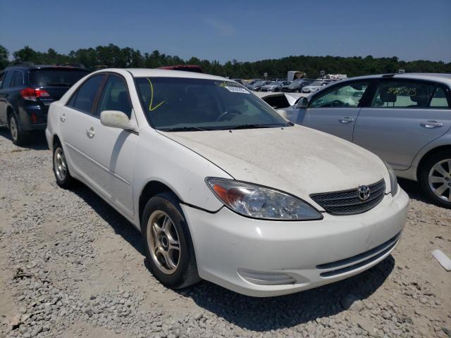 TOYOTA CAMRY LE 2004 with VIN 4T1BE30K44U275927 - Photo from auction