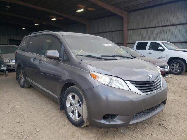 Photo 1 from auction – 2013 TOYOTA SIENNA LE with VIN 5TDKK3DC3DS318349
