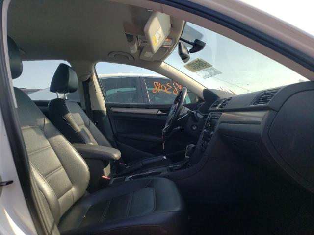 Photo 5 from auction – 2014 VOLKSWAGEN PASSAT SE with VIN 1VWBT7A39EC071007
