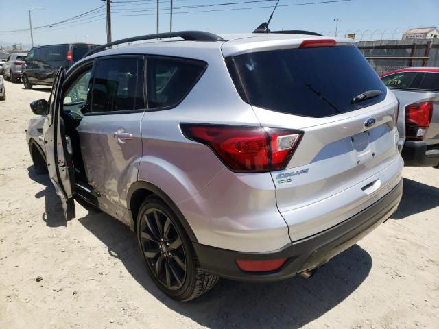 Photo 3 from auction – 2019 FORD ESCAPE SE with VIN 1FMCU0GD8KUA06808