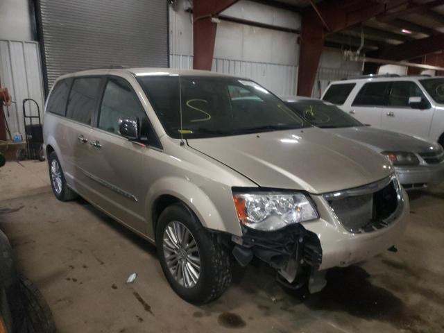 CHRYSLER TOWN & COU 2015 with VIN 2C4RC1CG9FR574298 - Photo from auction