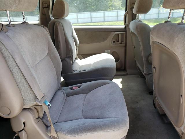 Photo 6 from auction – 2004 TOYOTA SIENNA CE with VIN 5TDZA29C64S045251