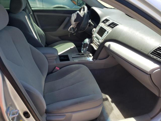 Photo 5 from auction – 2007 TOYOTA CAMRY HYBR with VIN JTNBB46K773031012