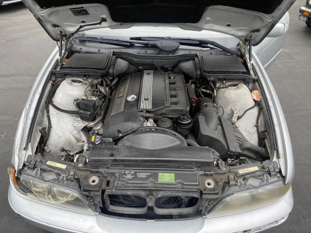 Photo 7 from auction – 2003 BMW 530 I AUTO with VIN WBADT63453CK45502