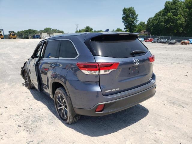 Photo 3 from auction – 2018 TOYOTA HIGHLANDER with VIN 5TDJZRFH2JS485199