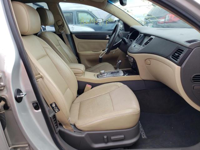 Photo 5 from auction – 2011 HYUNDAI GENESIS 4. with VIN KMHGC4DF5BU126146