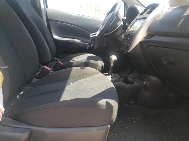 Photo 5 from auction – 2019 NISSAN VERSA NOTE with VIN 3N1CE2CP2KL360012