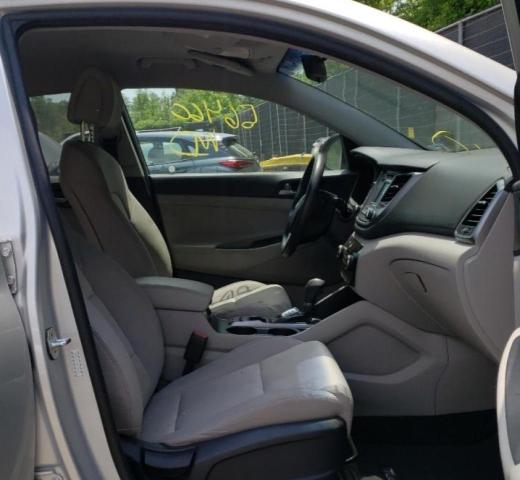 Photo 5 from auction – 2017 HYUNDAI TUCSON LIM with VIN KM8J3CA29HU444815
